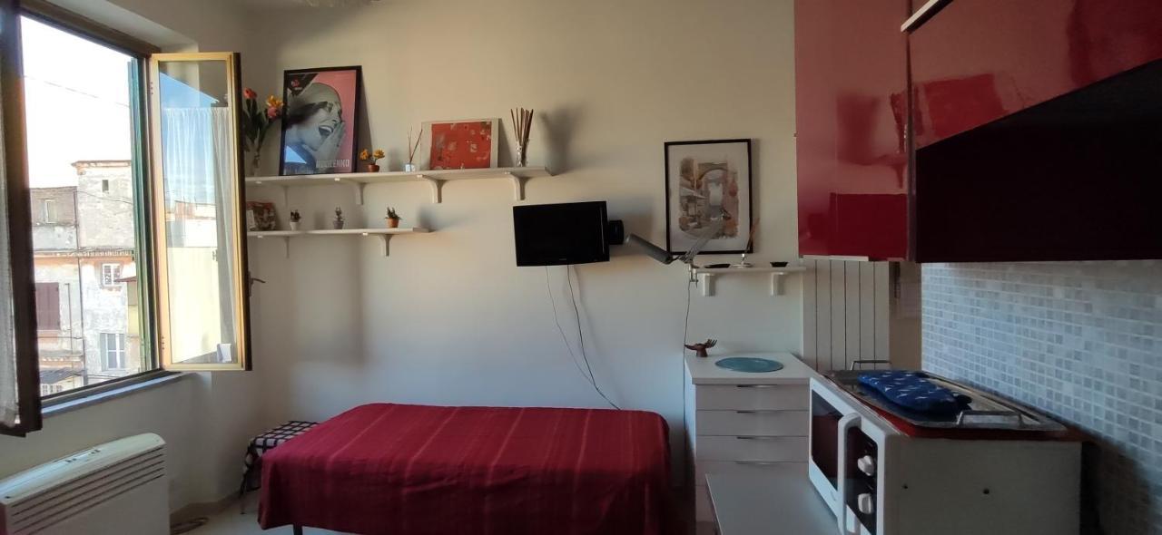Aquila 52 Apartment Рим Екстериор снимка