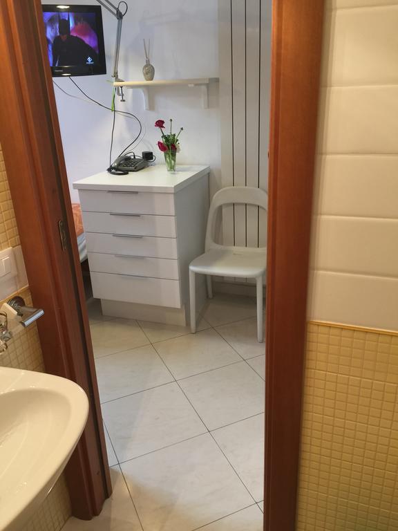 Aquila 52 Apartment Рим Екстериор снимка